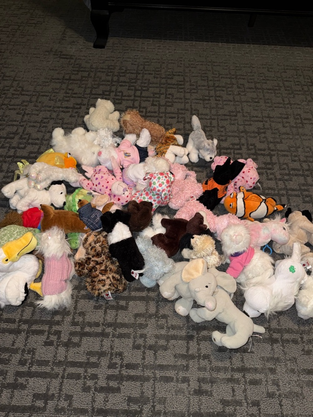 Webkinz Lot of 40 (No Tags)